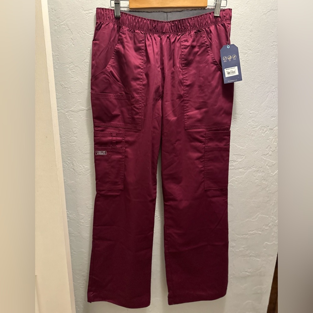 Cherokee workwear scrubs. maroon modern classic fit.